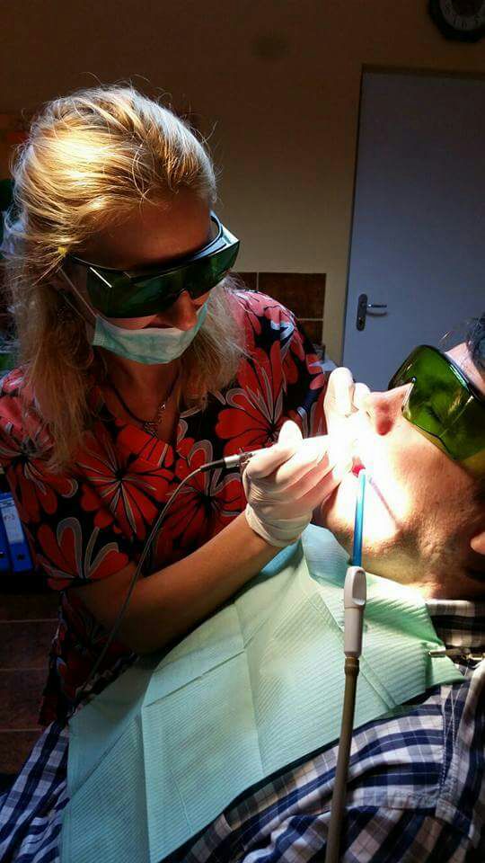 Laser dentar - Igienizare cu laser a cavităţii bucale